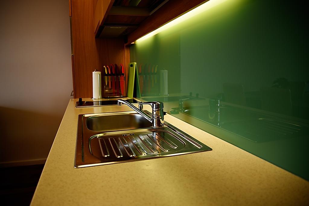 Modern Apartment With Lake View บาลาตอนแลลเล ภายนอก รูปภาพ