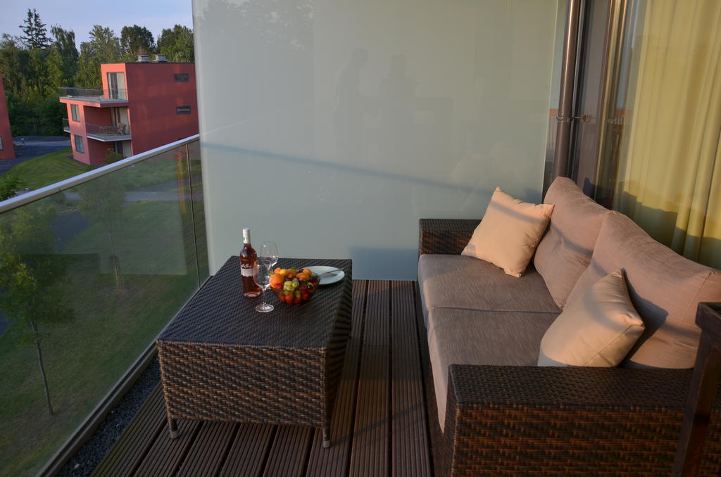Modern Apartment With Lake View บาลาตอนแลลเล ภายนอก รูปภาพ